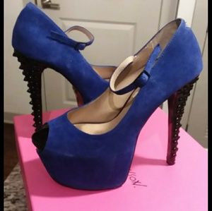 Betsey Johnson Pumps